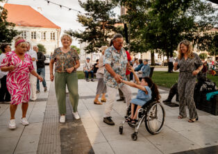 Zdjęcie: Potańcówka na Starówce w lipcu